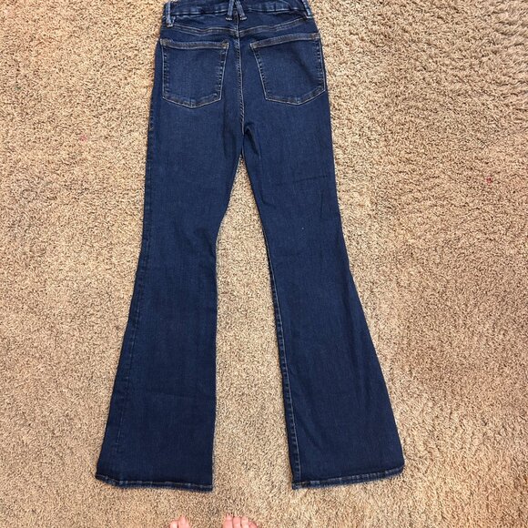 GOOD AMERICAN Pull on Flare Jeans in Women's Size Medium Dark Wash Stretchy - Picture 3 of 6